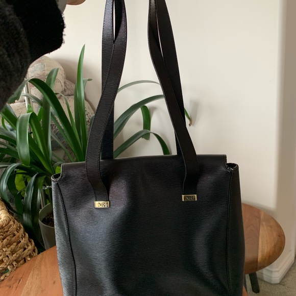 Black Nina Rocco Saffiano leather shoulder bag - Picture 4 of 7